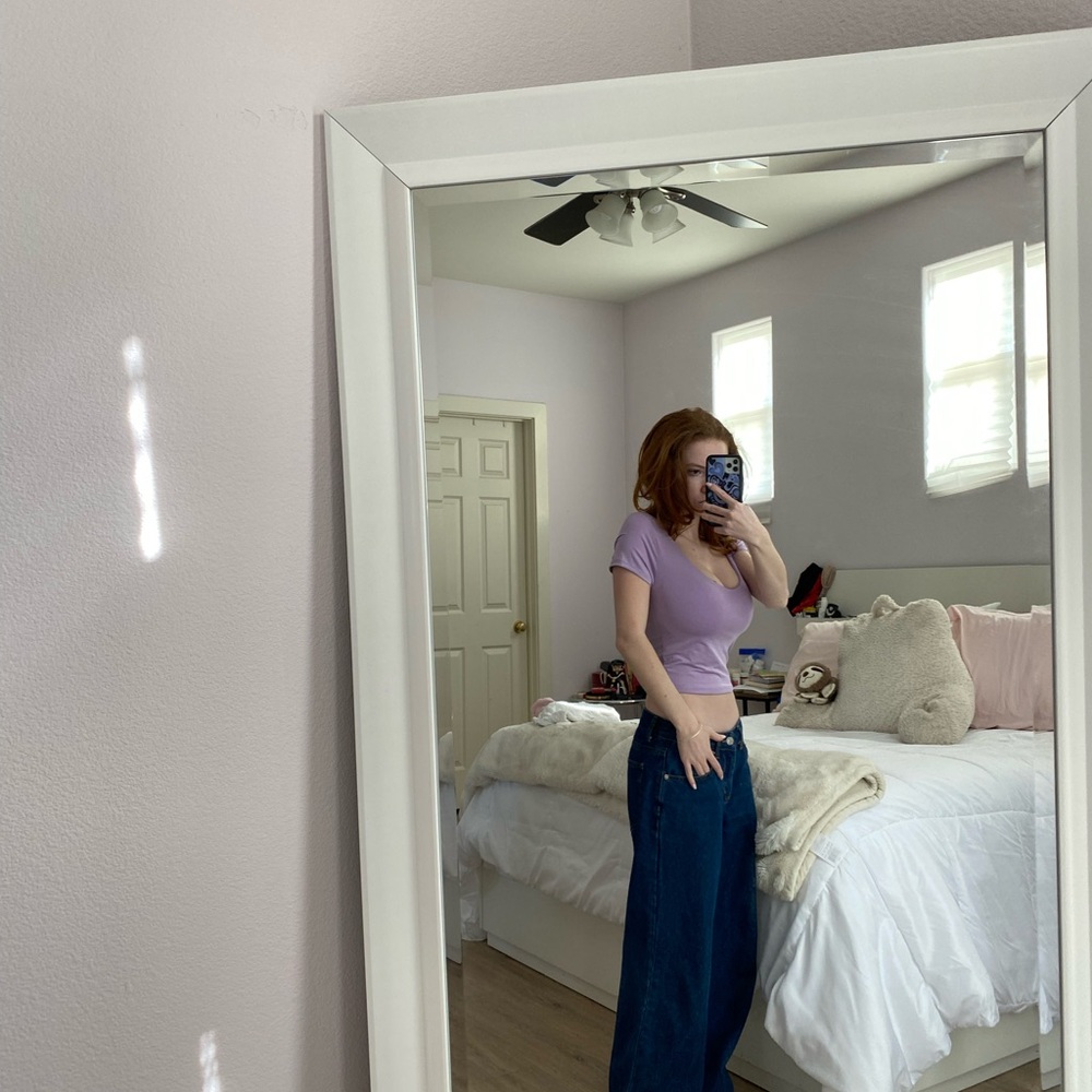 Live 4 Truth Purple Women's Top - Picture 2 of 4